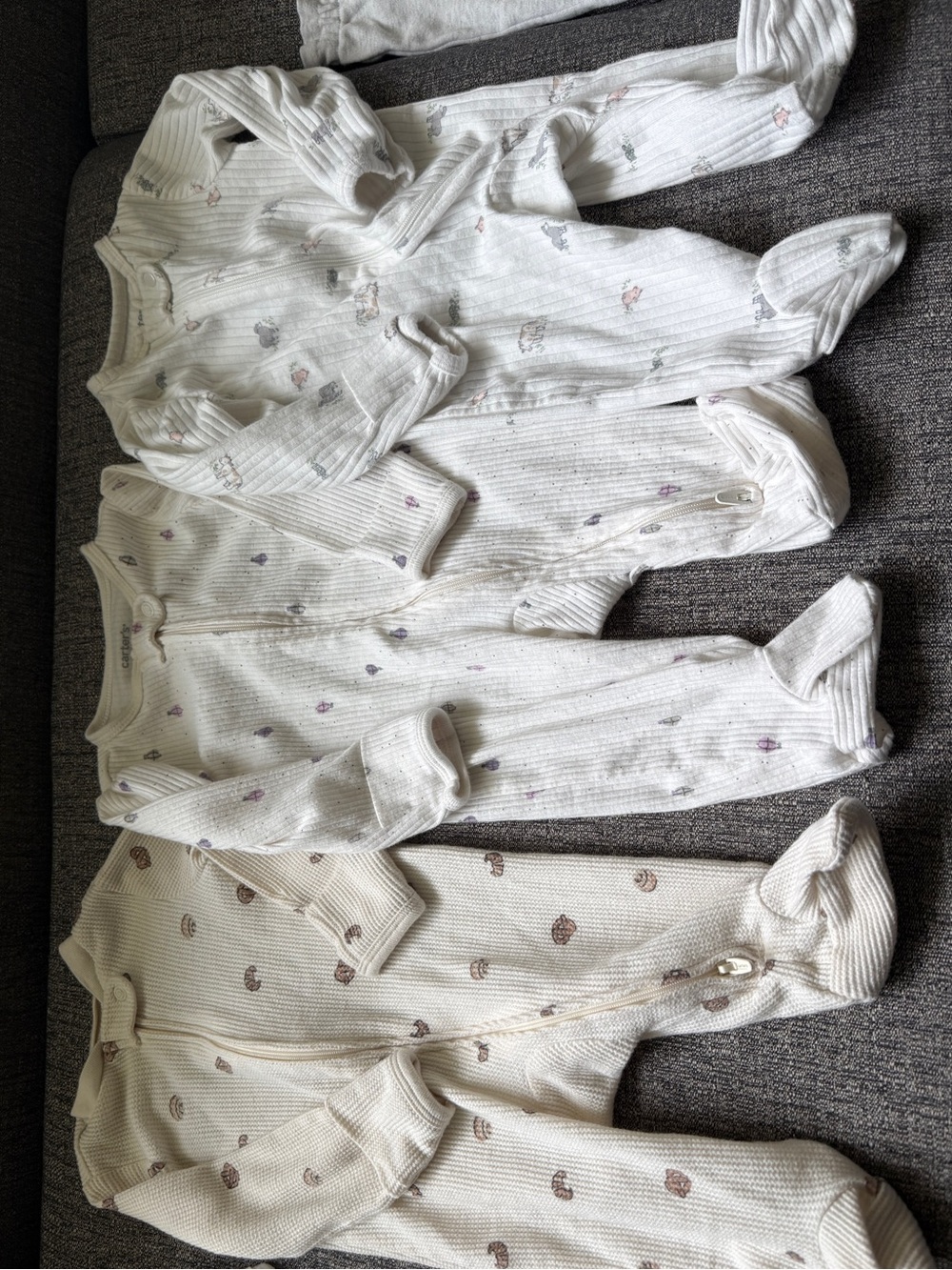 6pc baby sleeper onesies lot - Carters 0-3 months